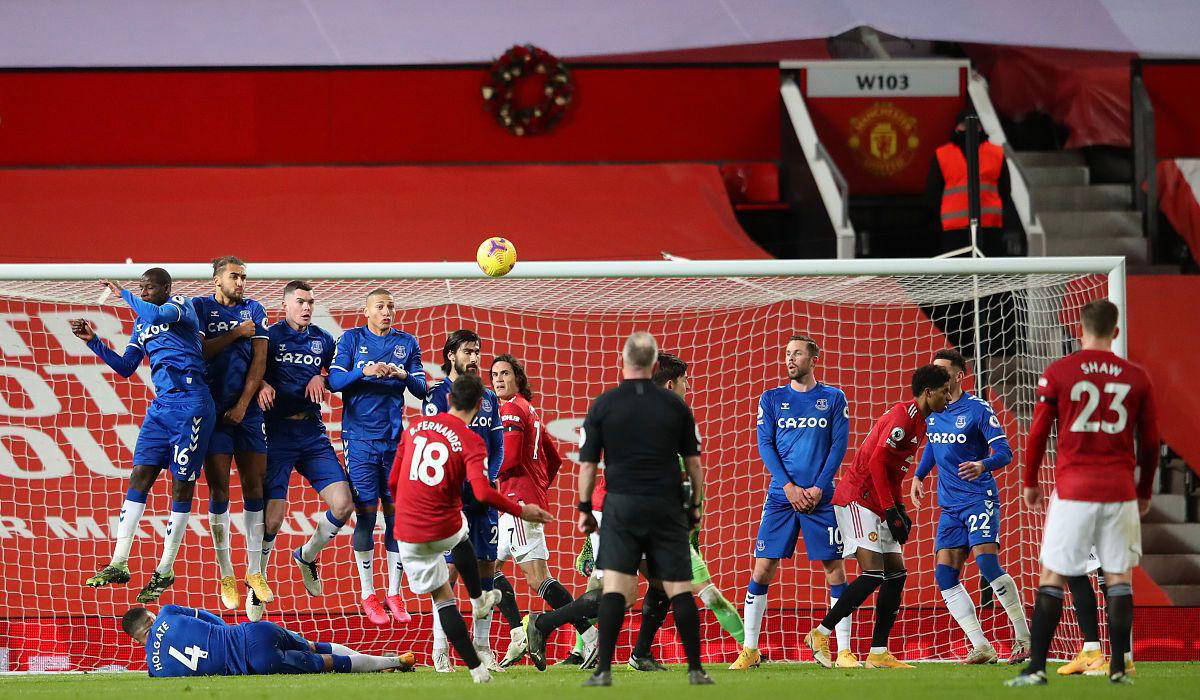 关于纽卡斯尔联客场不敌埃弗顿,保级形势岌岌可危的信息 关于纽卡斯尔联客场不敌埃弗顿,保级形势岌岌可危的信息