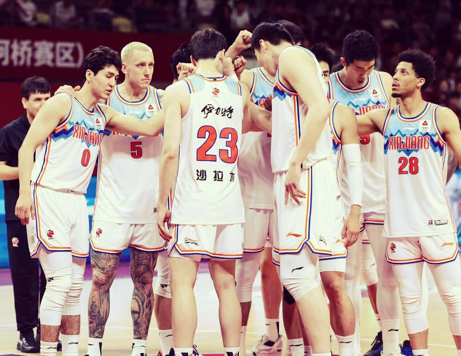 关于北京男篮成功击败新疆队,晋级决赛的信息 关于北京男篮成功击败新疆队,晋级决赛的信息