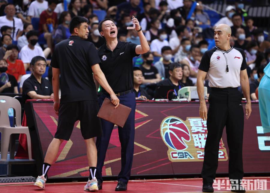 云南男篮气势如虹胜出海南队 云南男篮气势如虹胜出海南队